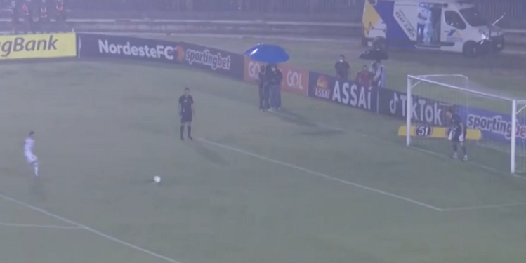 Ratinho manda cobrança pra fora