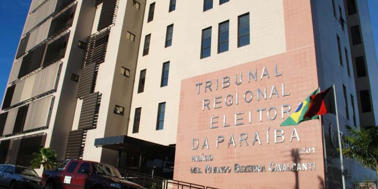 TJPB define lista tríplice para vaga de jurista no TRE-PB