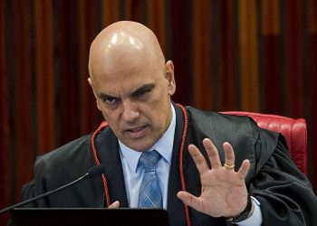 Rede aciona STF para derrubar decreto de Bolsonaro em favor de Daniel Silveira