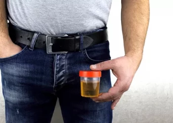 Bactérias na urina podem indicar câncer de próstata agressivo