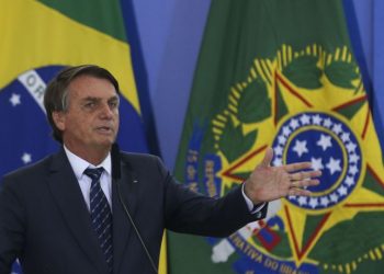 Presidente Bolsonaro projeta aumento linear de 5% para todos os servidores