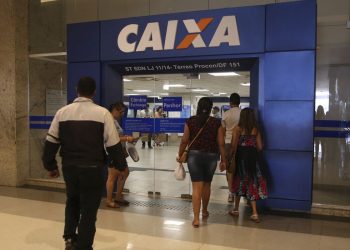 Começou hoje o saque de até R$ 1 mil do FGTS