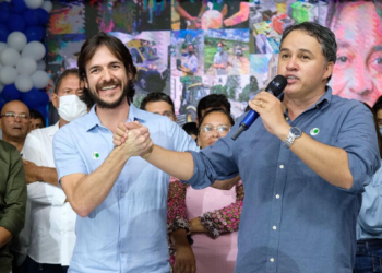 Efrain Filho será candidato ao senado na chapa de Pedro