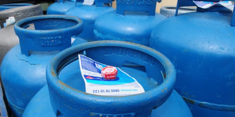 Petrobrás anuncia redução de 5,58% no gás de cozinha