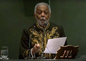 Gilberto Gil toma posse na Academia Brasileira de Letras