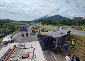 Pneu estourado por ter sido a causa do acidente que matou cantor sertanejo Aleksandro