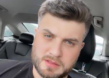 Cantor Conrado, da dupla com Aleksandro, está internando em estado grave