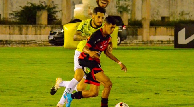 Campinense só empata em casa e cai na tabela da Série C