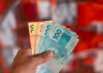 INSS paga hoje primeira parcela do 13º a segurados com NIS finais 5 e 0