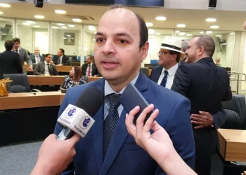 Procurador aponta erro do TCE ao reprovar contas de João Azevedo