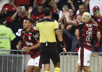 Liberta – Flamengo classifica, Corinthians empata e Bragantino perde