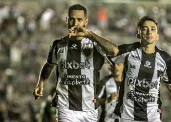 Botafogo-PB vence o Altos-PI e volta ao G8 da Série C do Brasileirão