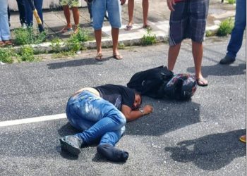 Sargento da PM é atropelado por caminhão e estado de saúde é grave