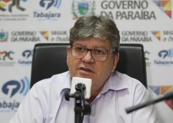 João Azevedo anuncia promoção de 487 policiais civis