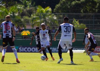 Botafogo-PB vence o Volta Redonda, no RJ e sobe pra terceiro na Série C
