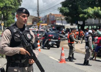Assembléia aprova redução da altura mínima para entrar na PM
