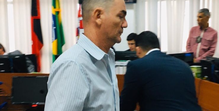 Gilmar Mendes manda tirar tornozeleira eletrônica de Coriolando Coutinho