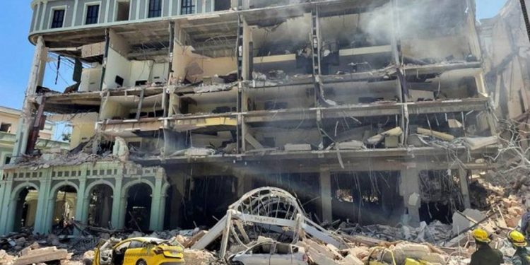 Sobe para 18 o número de mortos em explosão de hotel em Cuba