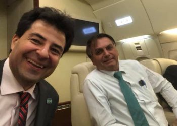 Bolsonaro dá carta branca a Sachsida para mexer na Petrobrás