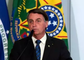 Bolsonaro anuncia 100 desalinizadores para a PB