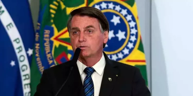 Bolsonaro anuncia 100 desalinizadores para a PB