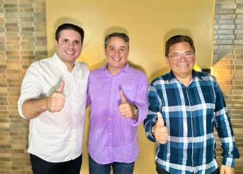 Racha à vista? Republicanos divulgam nota cobrando lealdade de João Azevedo