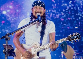 Bell Marques anima a segunda noite do São João de João Pessoa