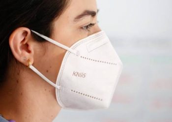 Saúde recomenda volta da máscara após aumento de casos de Covid-10