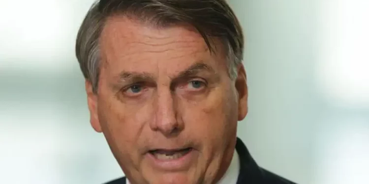 “Ele que responda pelos atos dele”, diz Bolsonaro sobre Milton Ribeiro