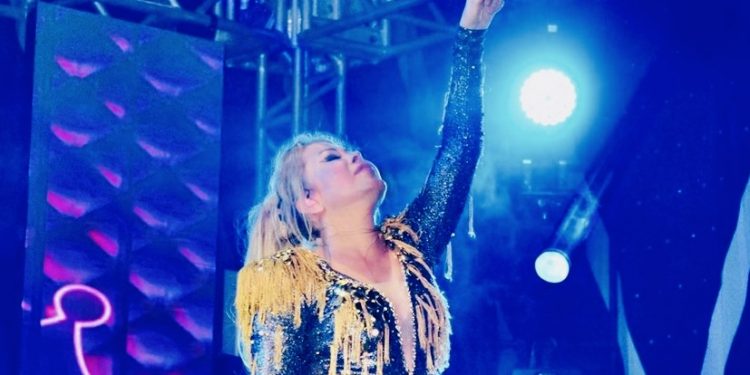 Joelma anima, nessa quinta (16), a festa de aniversário de Mangabeira