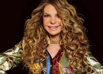 Elba Ramalho abre hoje (21) a programação do São João de João Pessoa