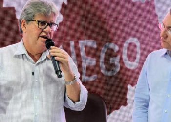 PSB de João Azevedo anuncia Heron Cid como pré-candidato à Câmara Federal