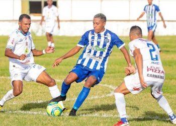 Sousa vence fora de casa e cola na liderança do Grupo, na Série D