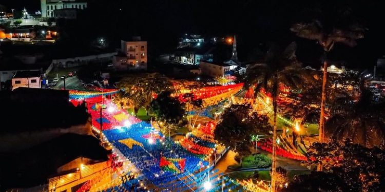 São João de Bananeiras começa hoje (17) com Flávio José