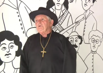 Zé de Cila, o padre do Alto da Compadecida, é internado em estado grave