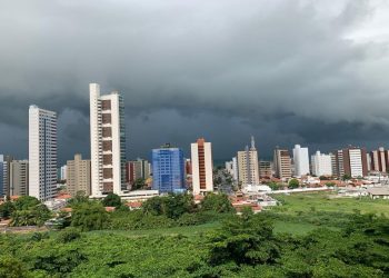INMET emite alerta de chuva forte para 77 cidades da Paraíba