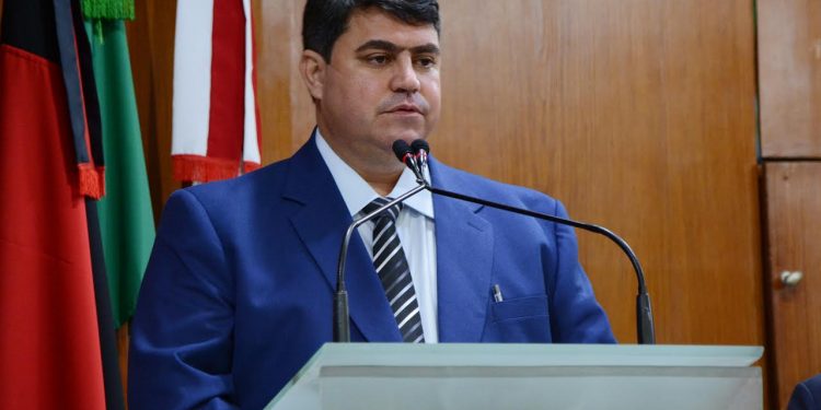 Câmara Municipal de João Pessoa antecipa 13° salário dos servidores