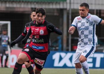 Campinense perde e volta para o Z4