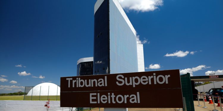 TSE divulga valores milionários que partidos vão receber para gastar nas eleições