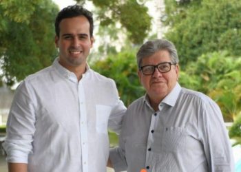 João Azevedo confirma Lucas Ribeiro (PP) como vice