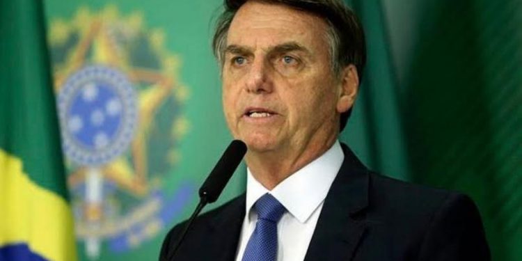 Bolsonaro: “Dispenso apoio de quem prática violência”
