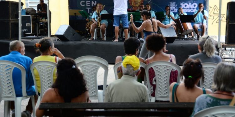 Gilvando Azeitona anima o “Sabadinho Bom” nesse sábado (23), em João Pessoa