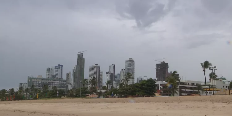 INMET – Chuvas dão trégua no sábado, mas voltam no domingo, em João Pessoa