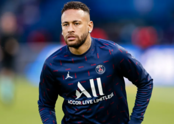 Neymar será julgado por corrupção em contrato com o Barcelona
