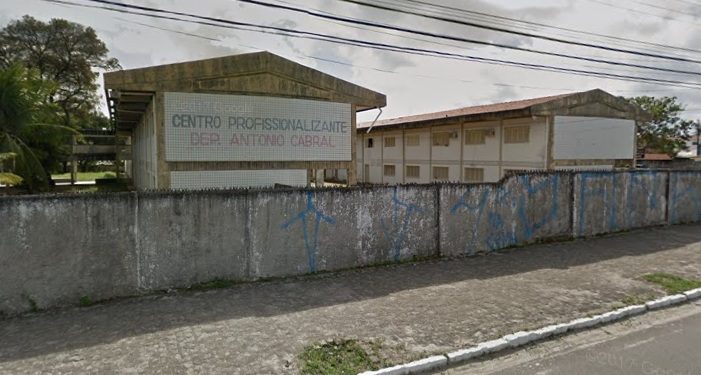 Ladrão faz arrastão na escola CPDAC, no Valentina, em João Pessoa