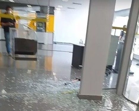 VÍDEO – Bandidos assaltam agência do Banco do Brasil, em João Pessoa