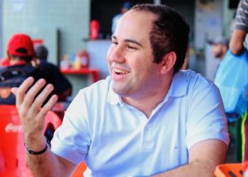 Queiroguinha desiste de candidatura à deputado