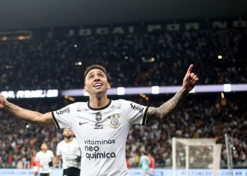 VÍDEO – Corinthians vence Bragantino e encerra seca de vitórias no Brasileiro