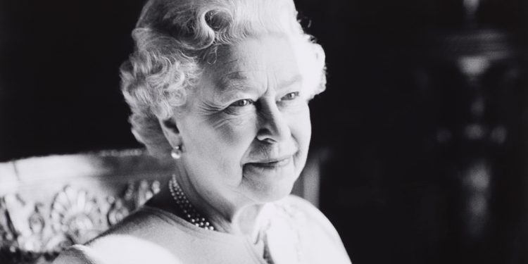 Rainha Elizabeth II morre aos 96 anos