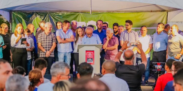 Cícero anuncia pavimentação de 180 ruas de 29 bairros, em Jpa